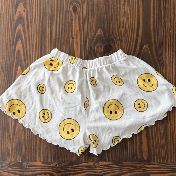 Altar’d State White Shorts with Yellow Smiley Faces Size Small Pajama Women - Picture 2 of 5